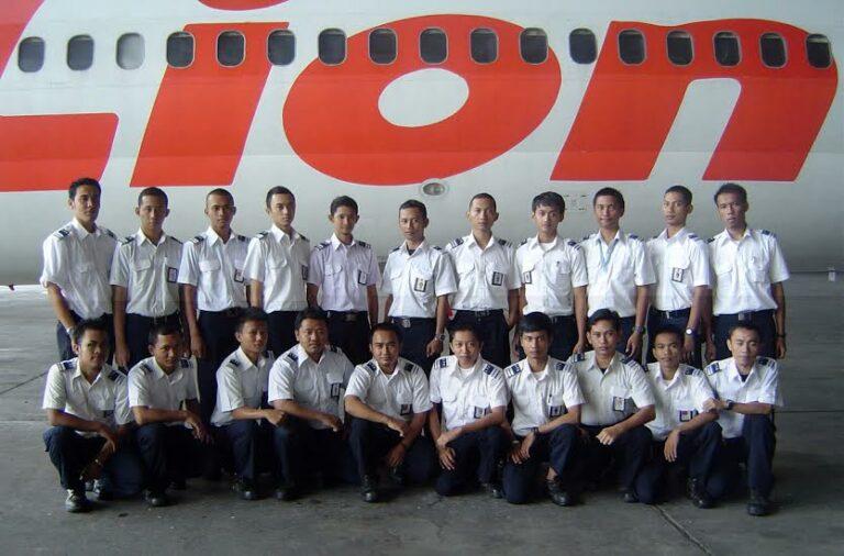 Gaji Pilot Lion Air dan Tunjangan LokerPintar.id