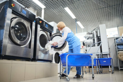 Tanggung Jawab Valet Laundry Terhadap Pakaian Tamu
